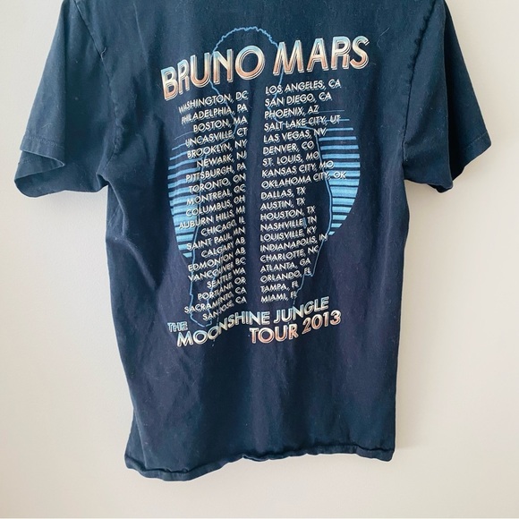 Bruno Mars 'The Moonshine Jungle' 2013 Tour Tee Shirt Black Sz Medium - Picture 2 of 8